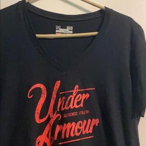 Under armour semi fitted v  neck